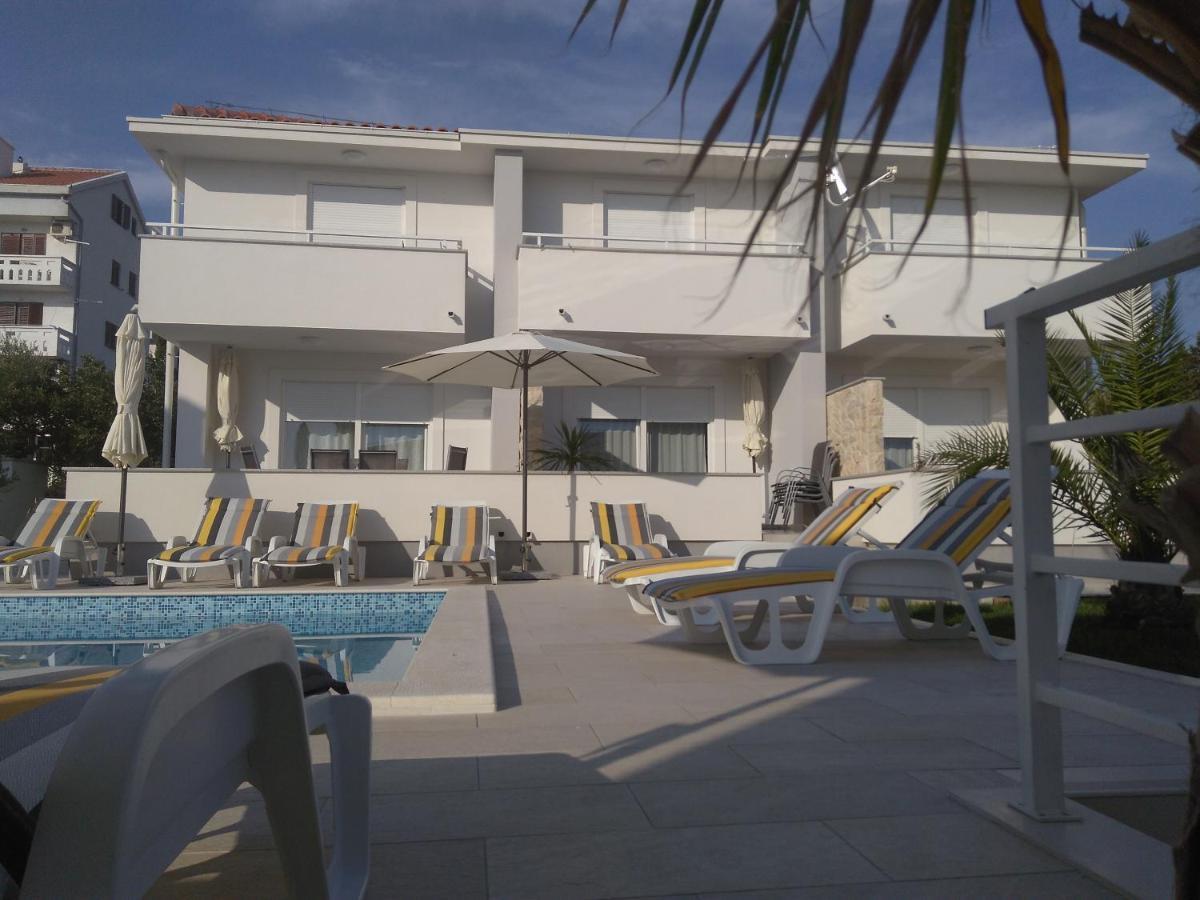 Luxury Apartments Cuba 1 Novalja Zewnętrze zdjęcie