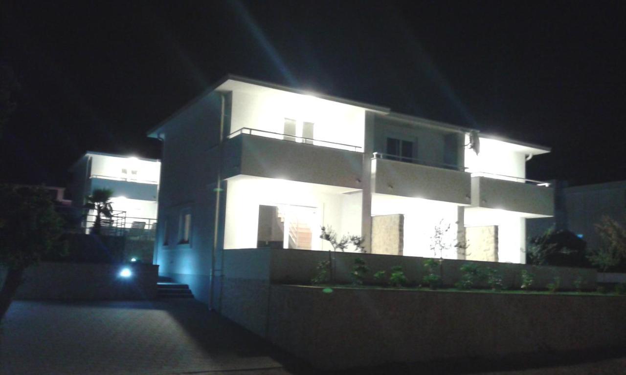 Luxury Apartments Cuba 1 Novalja Zewnętrze zdjęcie